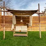 אתר קמפינג Folia Natural Experience סן ויטו דיי נורמני