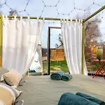 Folia Natural Experience אתר קמפינג