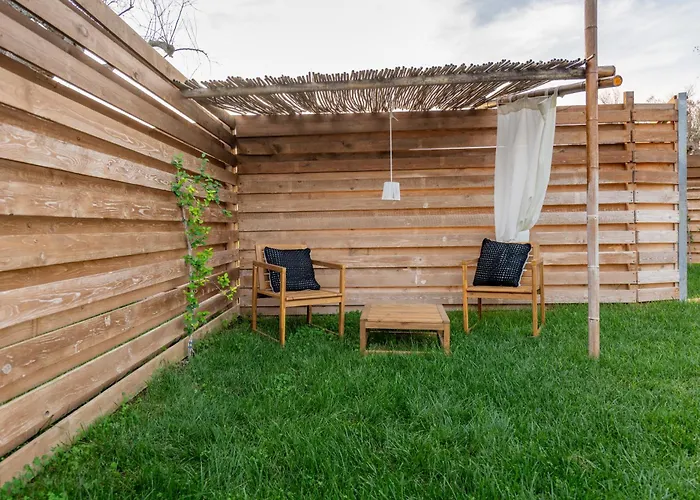 Folia Natural Experience *