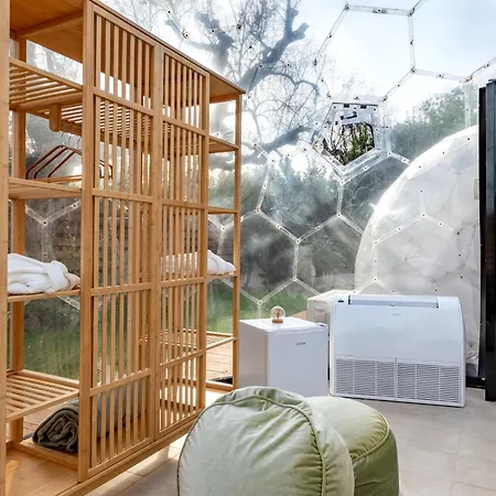 Folia Natural Experience